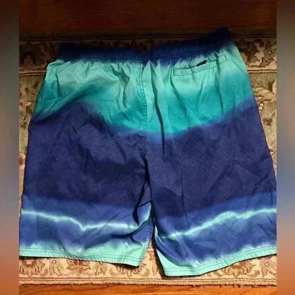 Men’s Size XL Nike Swim Trunks